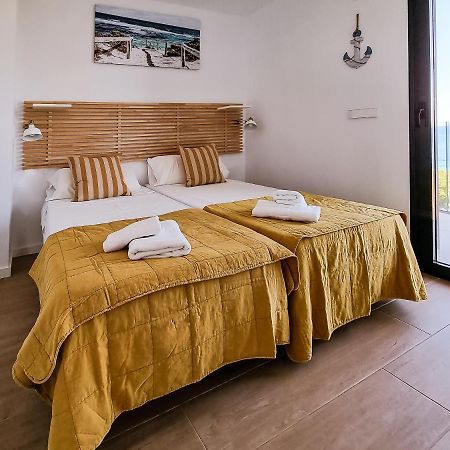 Modern Sea Front Reef Apartment Alicante Bagian luar foto