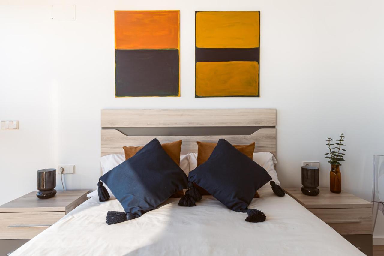 Modern Sea Front Reef Apartment Alicante Bagian luar foto